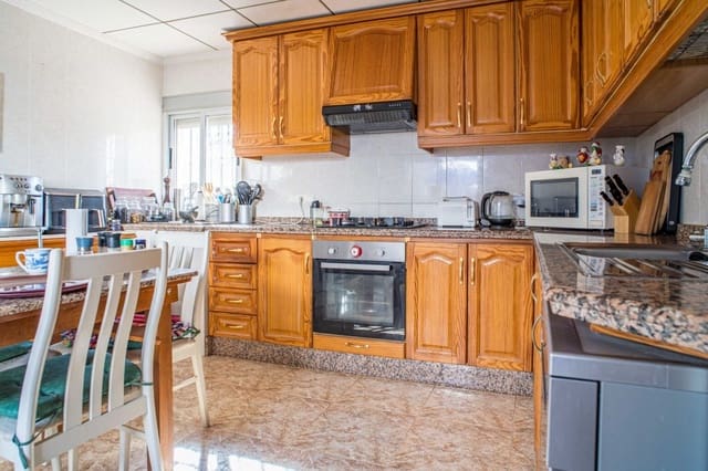 4 soverom Villa til salgs i La Romana - € 220 000 (Ref: 10166020)