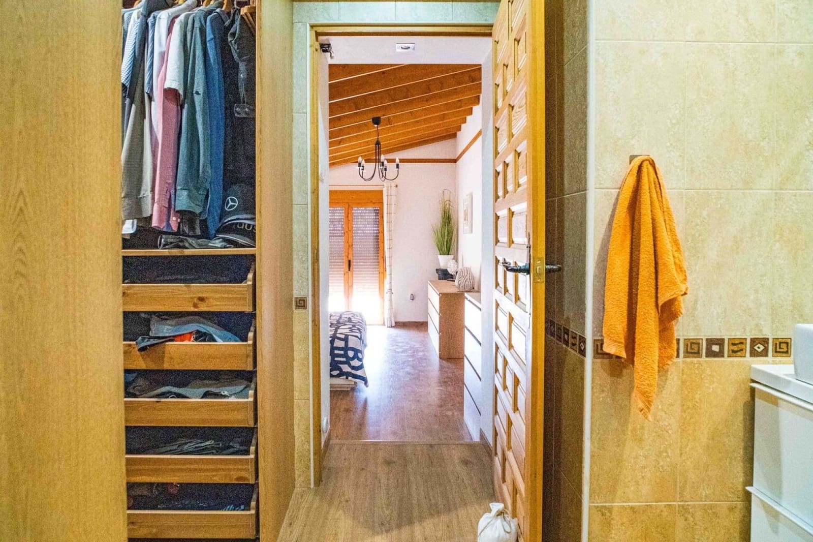 5 soveværelse Finca/Landehus til salg i Pinoso med garage - € 578.000 (Ref: 10166021)