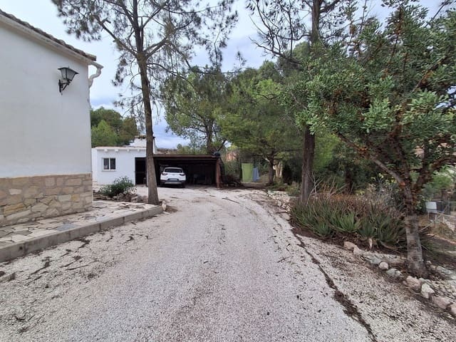 3 soveværelse Villa til salg i Monóvar / Monóver med garage - € 215.000 (Ref: 10168111)