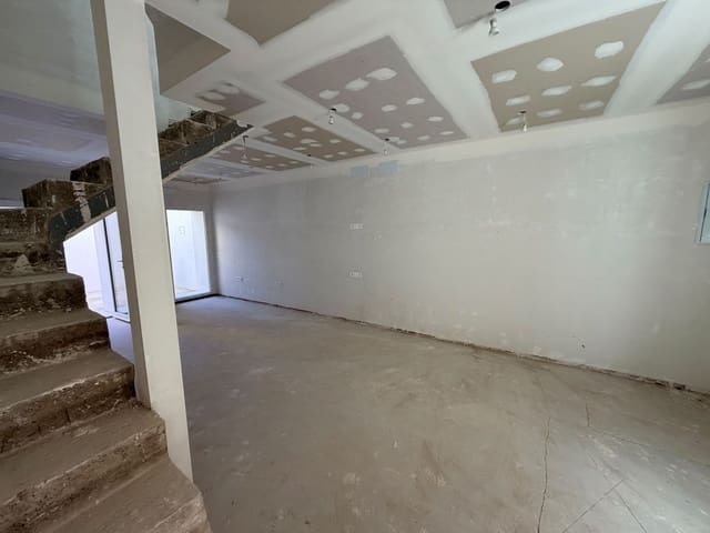 4 Zimmer Haus zu verkaufen in Caudete - 129.000 € (Ref: 10168112)