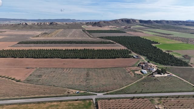 Terreno Non Edificato in vendita in Yecla - 40.000 € (Rif: 10177613)