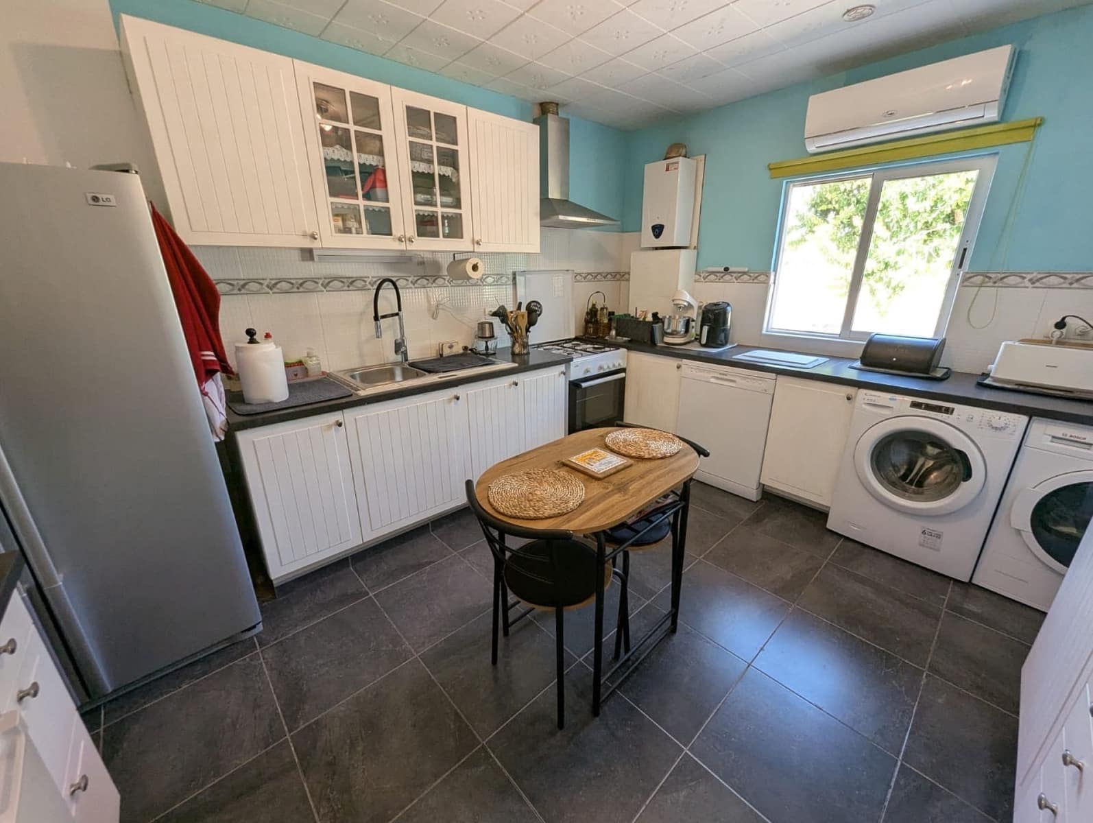 3 slaapkamer Finca/Landhuis te koop in Sax met zwembad - € 209.000 (Ref: 10177616)