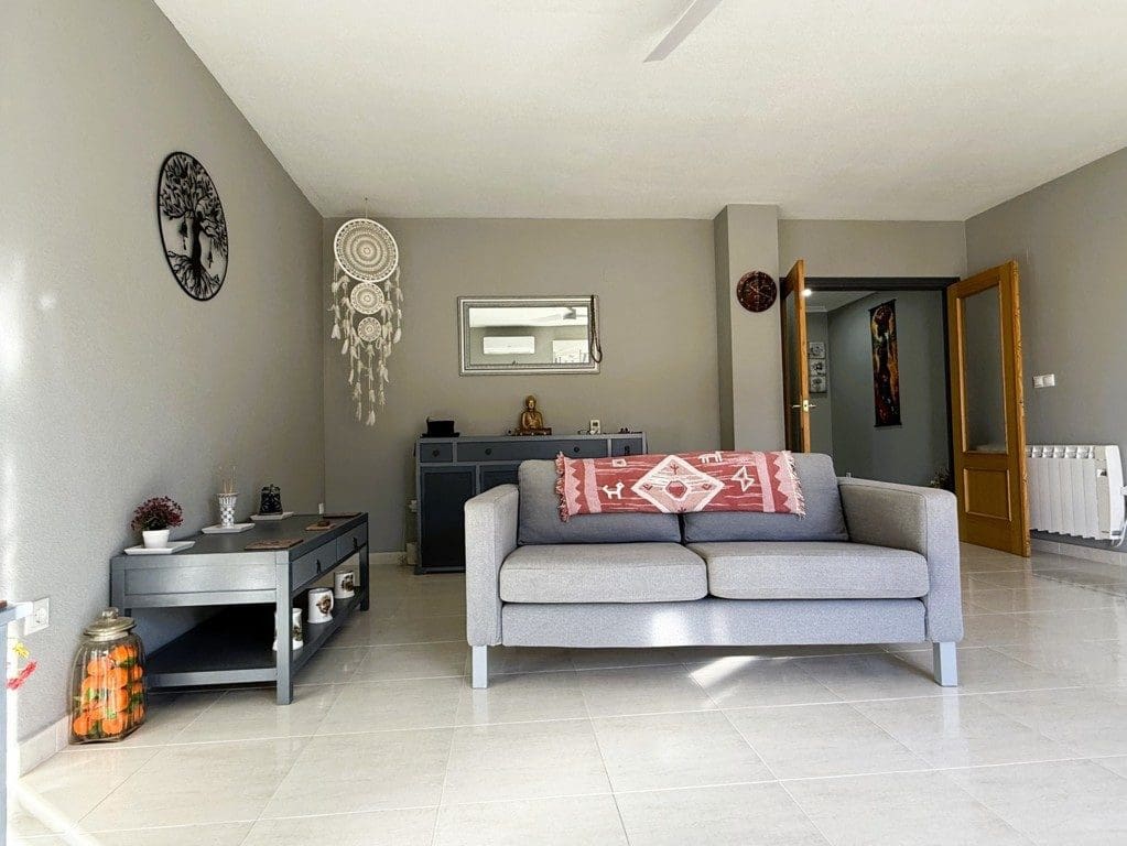 3 soverom Leilighet til salgs i Pinoso med garasje - € 155 000 (Ref: 10179840)