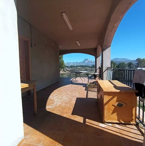 6 soverom Finca/Herregård til salgs i Elda med svømmebasseng - € 190 000 (Ref: 10182444)