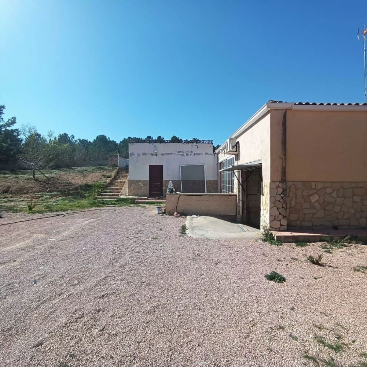 6 chambre Finca/Maison de Campagne à vendre à Elda avec piscine - 190 000 € (Ref: 10182444)