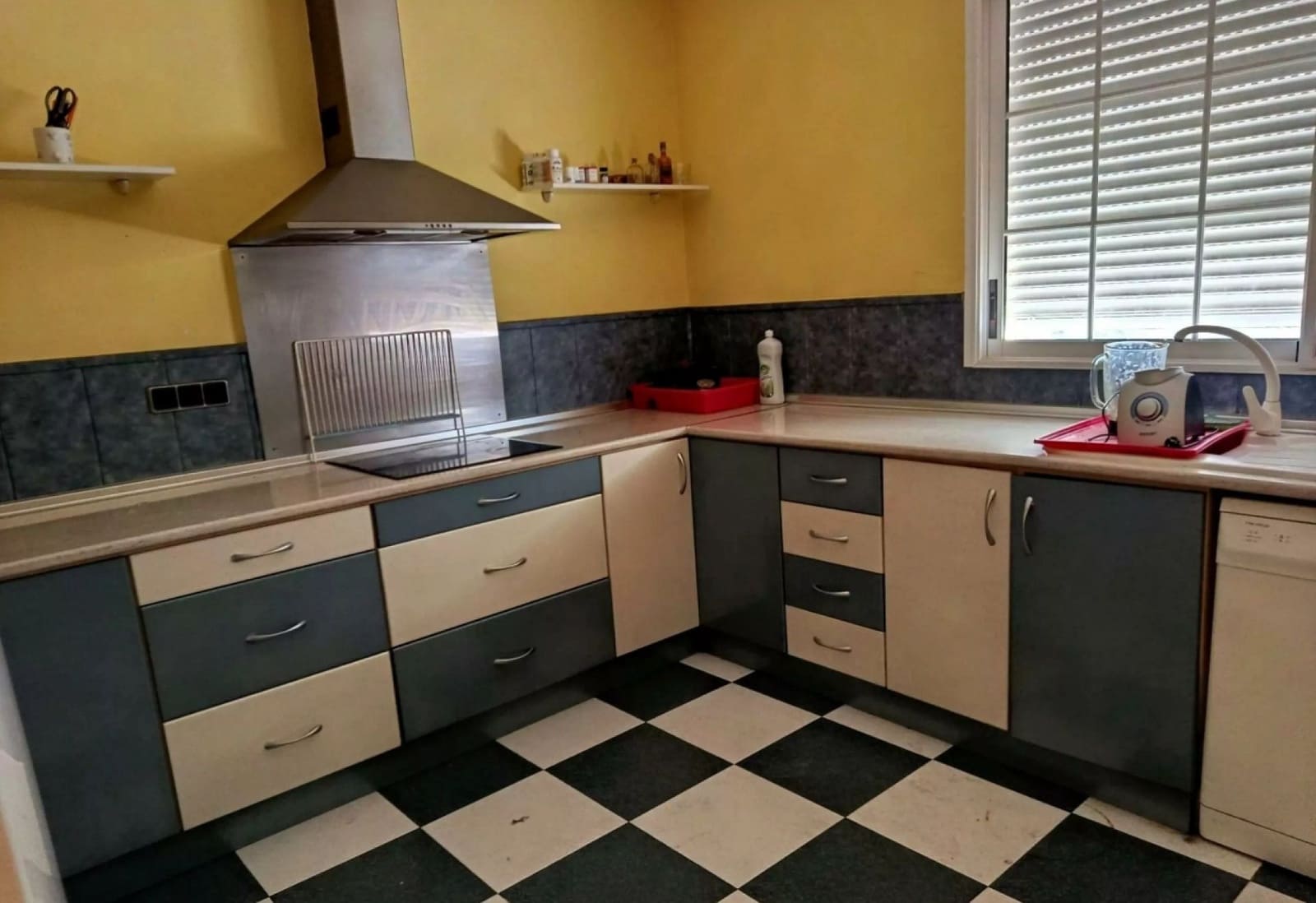 6 chambre Finca/Maison de Campagne à vendre à Elda avec piscine - 190 000 € (Ref: 10182444)