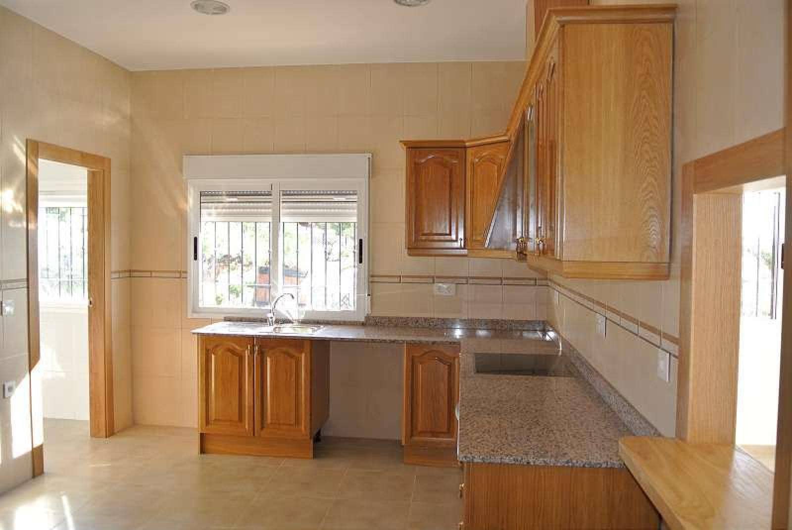 3 bedroom Villa for sale in Abanilla with pool - € 297,000 (Ref: 1603380)