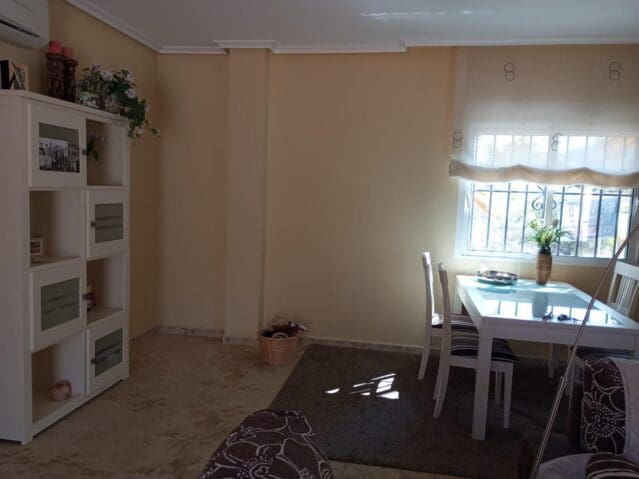 3 bedroom Villa for sale in La Romana with pool - € 219,000 (Ref: 2502395)