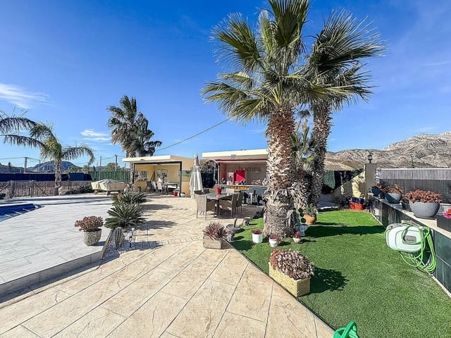 5 soveværelse Villa til salg i Jijona / Xixona med swimmingpool garage - € 549.000 (Ref: 2502401)