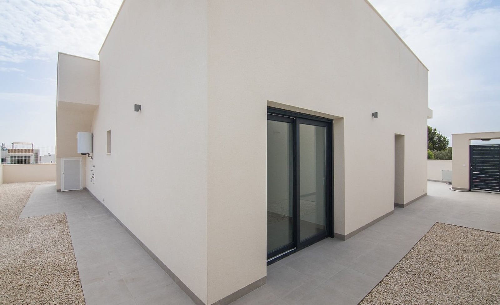 3 bedroom Villa for sale in Polop with pool garage - € 535,700 (Ref: 2655473)