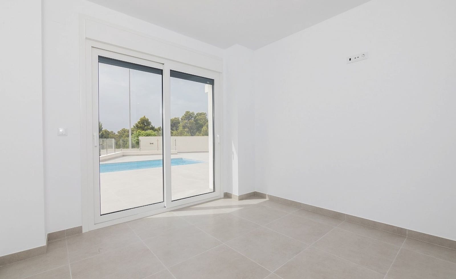 3 bedroom Villa for sale in Polop with pool garage - € 535,700 (Ref: 2655473)