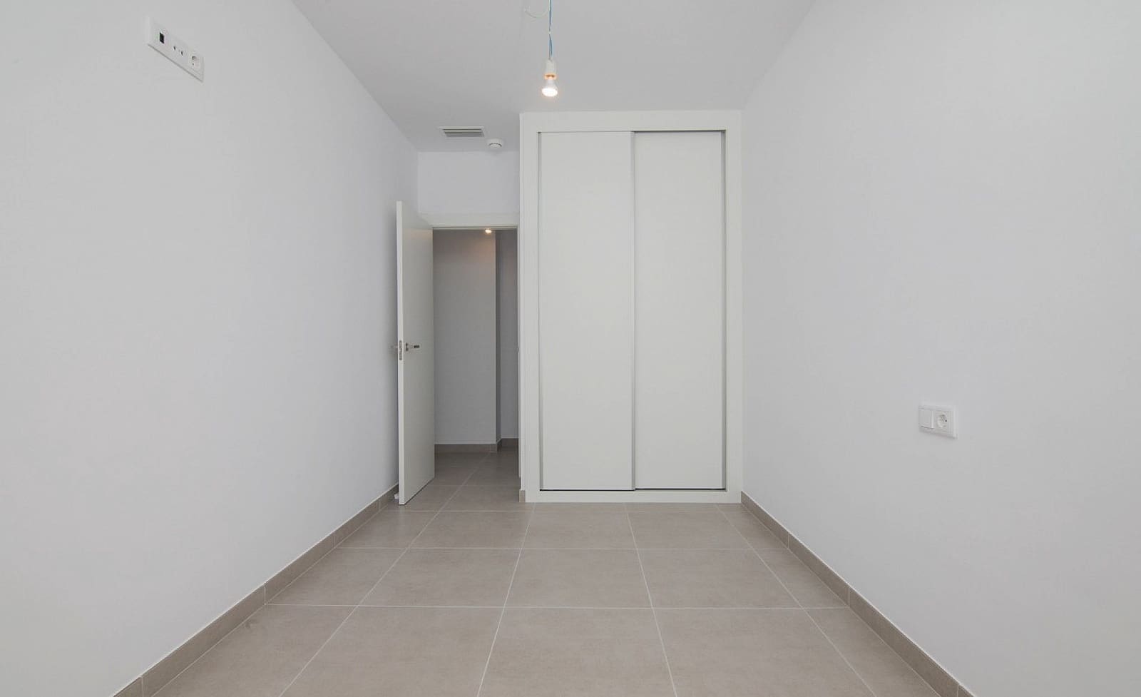 3 bedroom Villa for sale in Polop with pool garage - € 535,700 (Ref: 2655473)