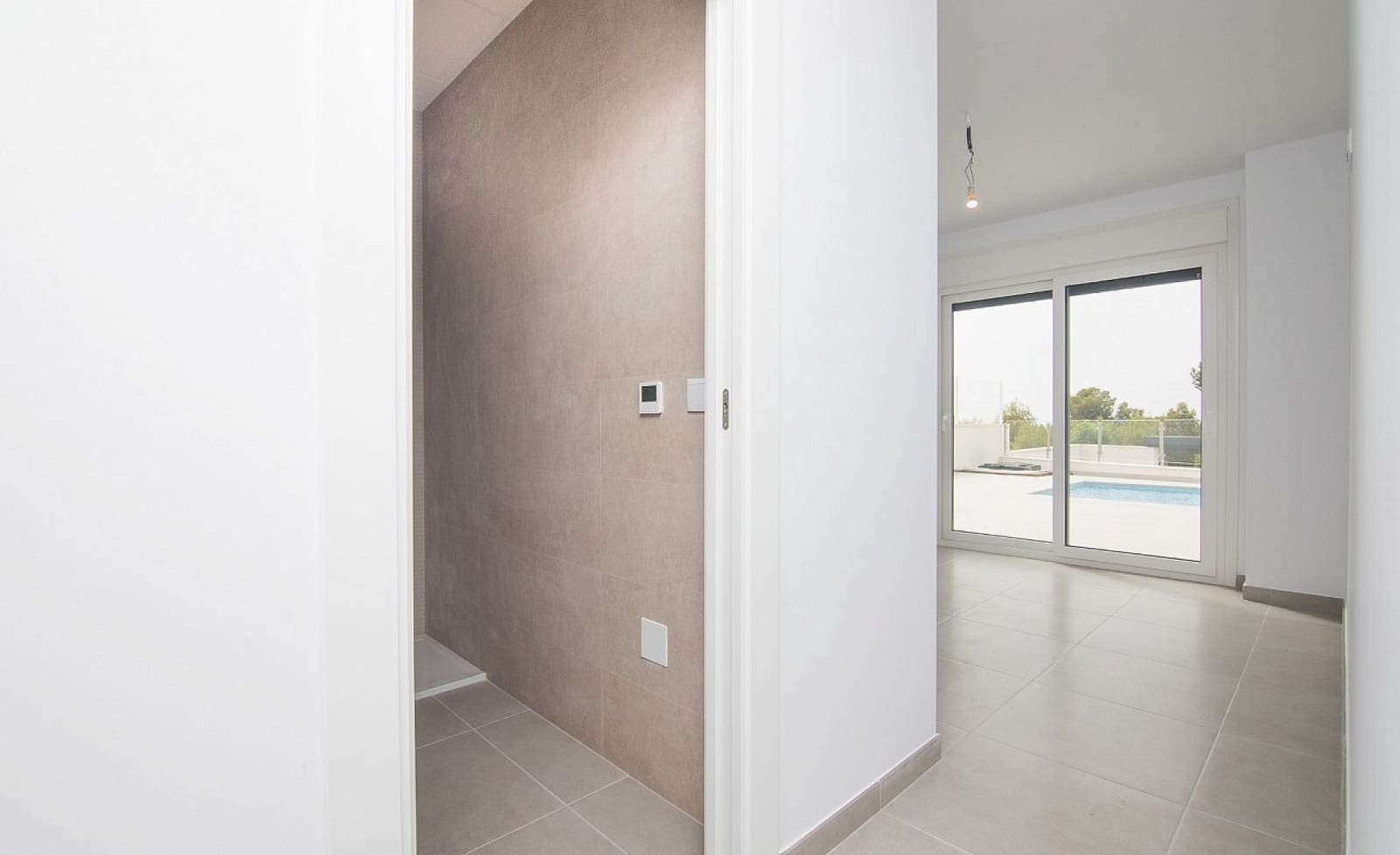 3 bedroom Villa for sale in Polop with pool garage - € 535,700 (Ref: 2655473)