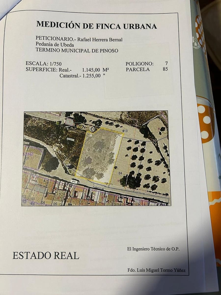 Grunde uden byggetilladelser til salg i Ubeda - € 40.000 (Ref: 3687749)