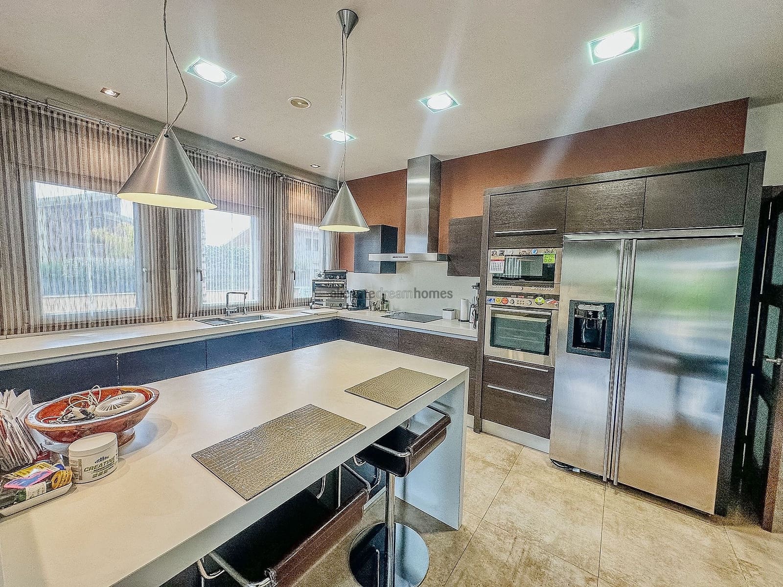 5 Zimmer Villa zu verkaufen in Elda mit Pool Garage - 1.550.000 € (Ref: 3803297)