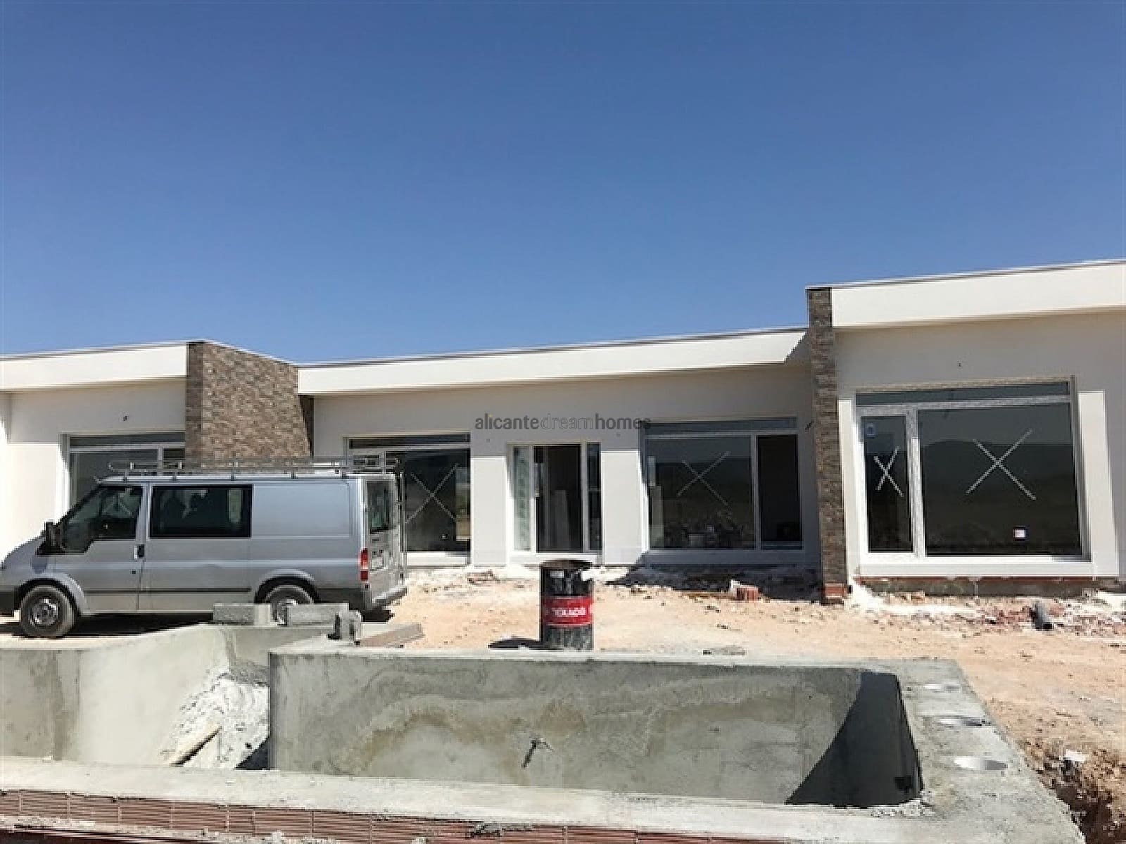 3 soveværelse Villa til salg i Pinoso med garage - € 398.000 (Ref: 3938982)