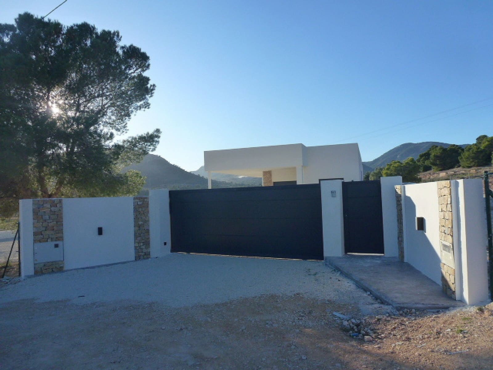 3 soverom Villa til salgs i La Romana med svømmebasseng - € 399 995 (Ref: 4610842)