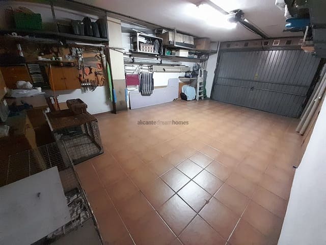 4 soverom Hus til salgs i Monóvar / Monóver - € 205 000 (Ref: 4866580)