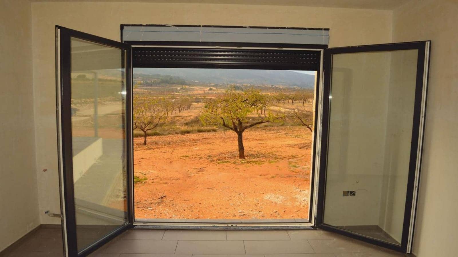 4 bedroom Villa for sale in Hondon de las Nieves - € 319,240 (Ref: 5018222)