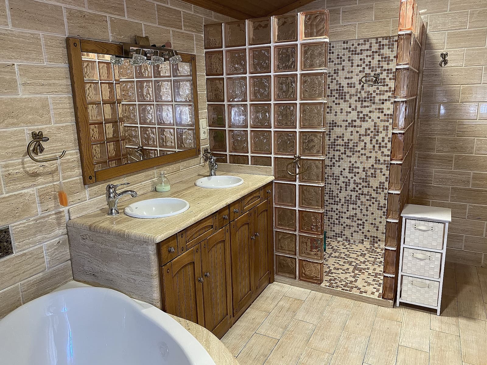 6 slaapkamer Commercieel te koop in Monovar / Monover met zwembad garage - € 669.995 (Ref: 5485297)