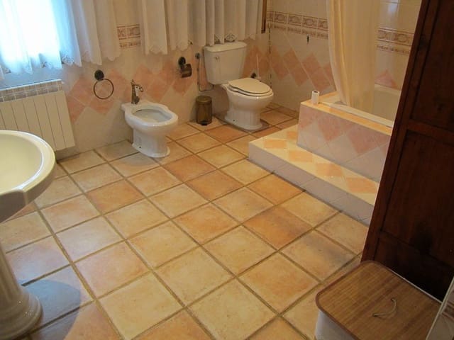 6 camera da letto Villa in vendita in Yecla con piscina - 590.000 € (Rif: 5617457)