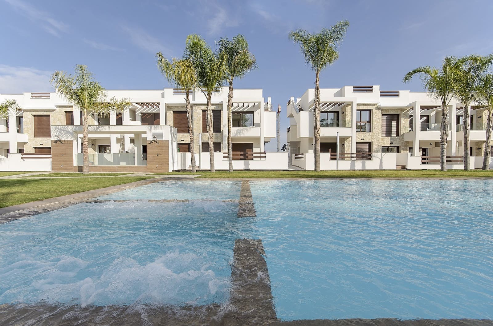 2 soveværelse Lejlighed til salg i Torrevieja med swimmingpool garage - € 305.000 (Ref: 5949631)