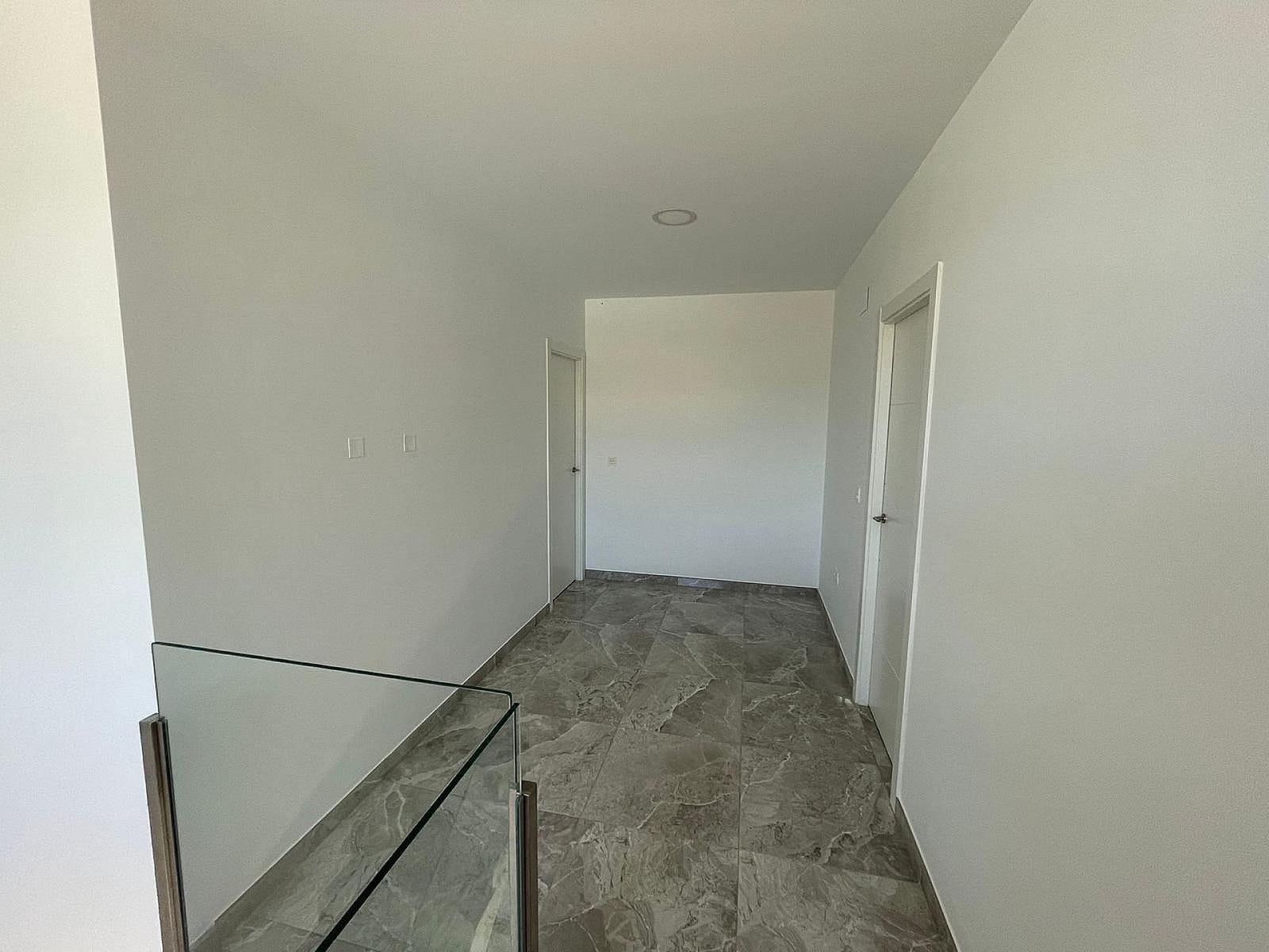 4 makuuhuone Huvila myytävänä paikassa Pinoso mukana uima-altaan - 505 000 € (Ref: 6884771)