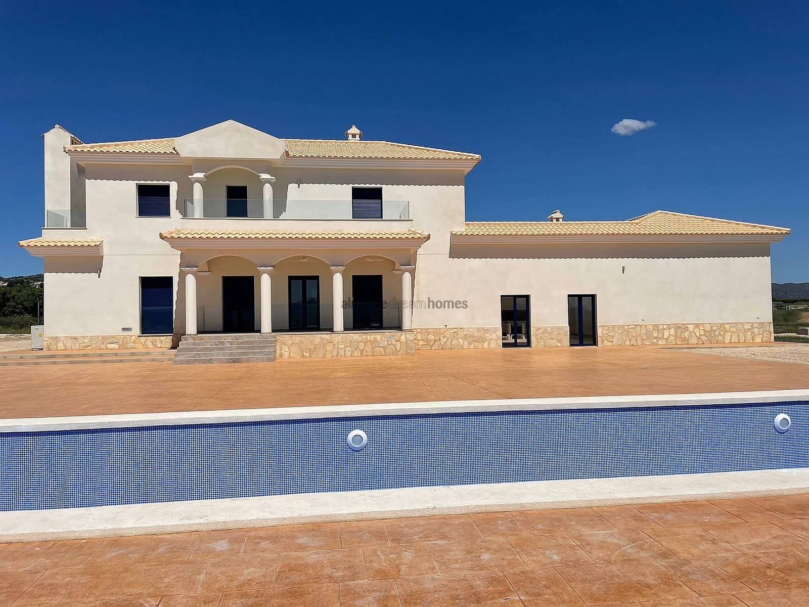 4 sovrum Villa till salu i Pinoso med pool - 505 000 € (Ref: 6884771)