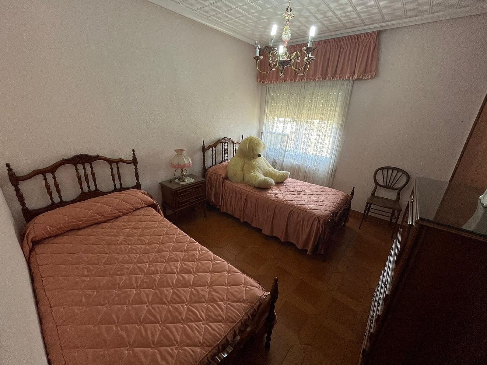 5 slaapkamer Huis te koop in Salinas met garage - € 199.995 (Ref: 7076786)