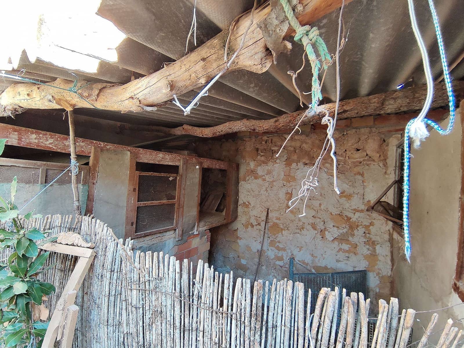 5 makuuhuone Maalaistalo myytävänä paikassa Monovar / Monover mukana 
autotalli - 138 000 € (Ref: 7207999)