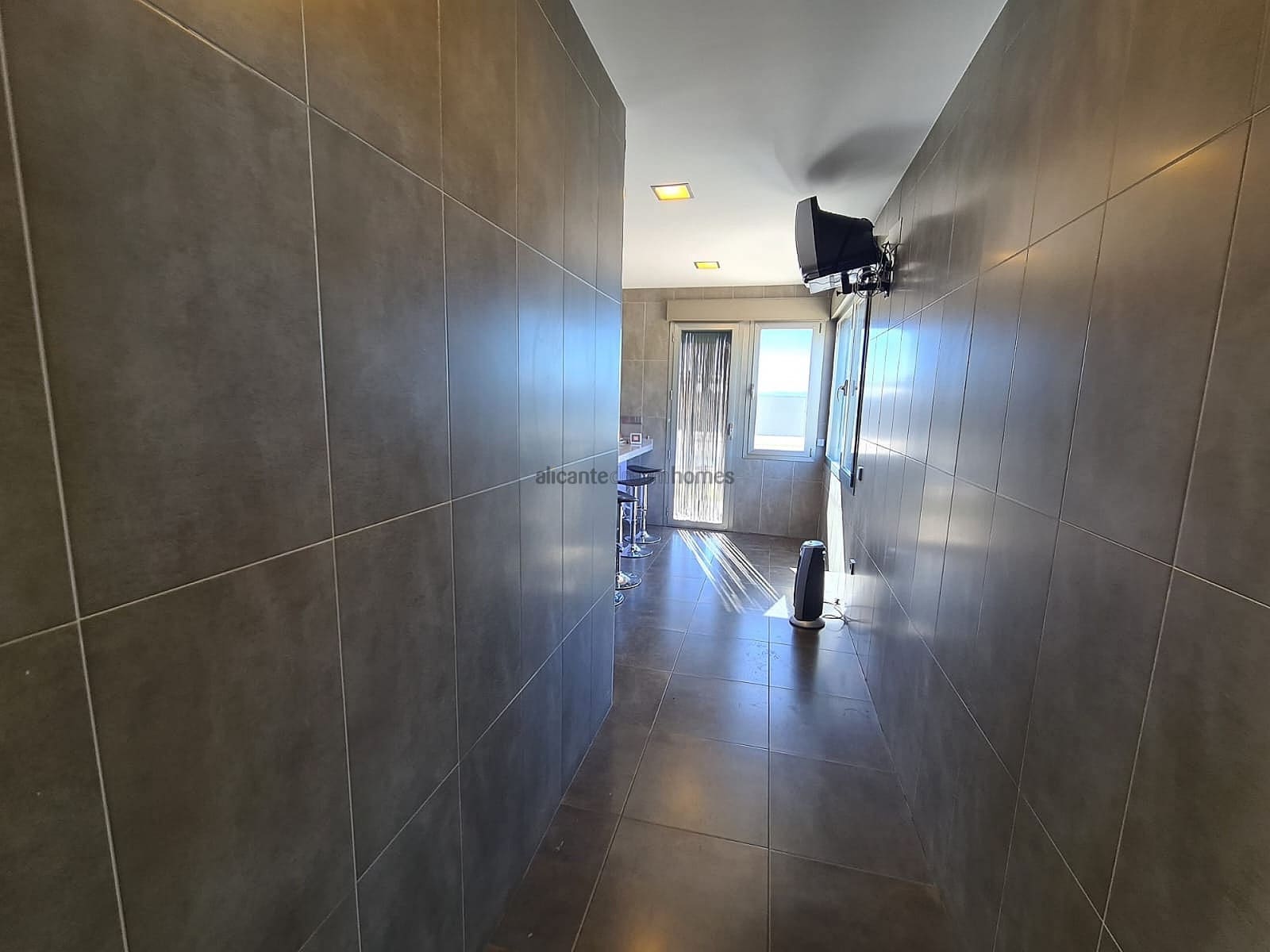 5 bedroom Villa for sale in Yecla with pool garage - € 465,000 (Ref: 7515662)