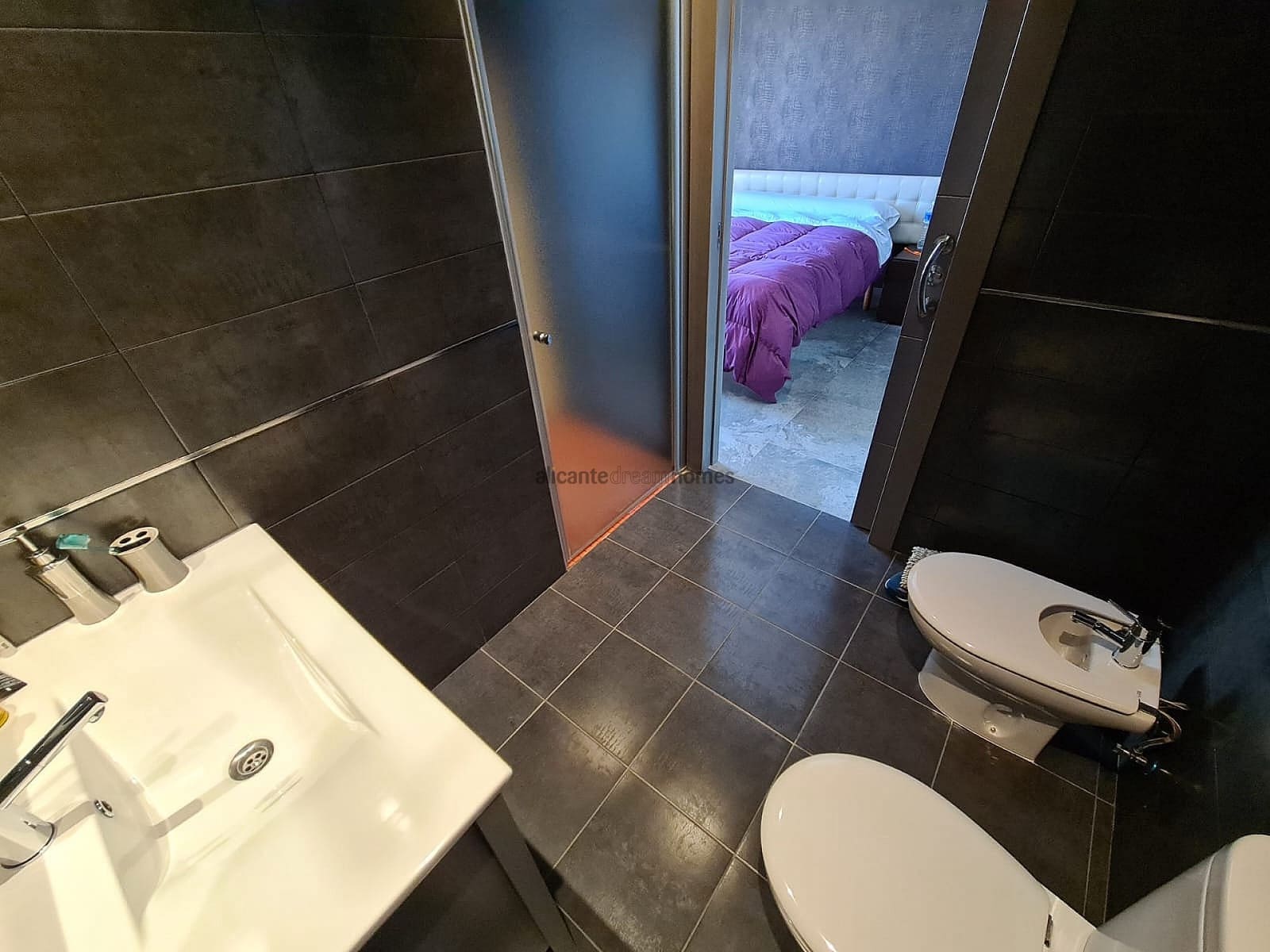 5 bedroom Villa for sale in Yecla with pool garage - € 465,000 (Ref: 7515662)