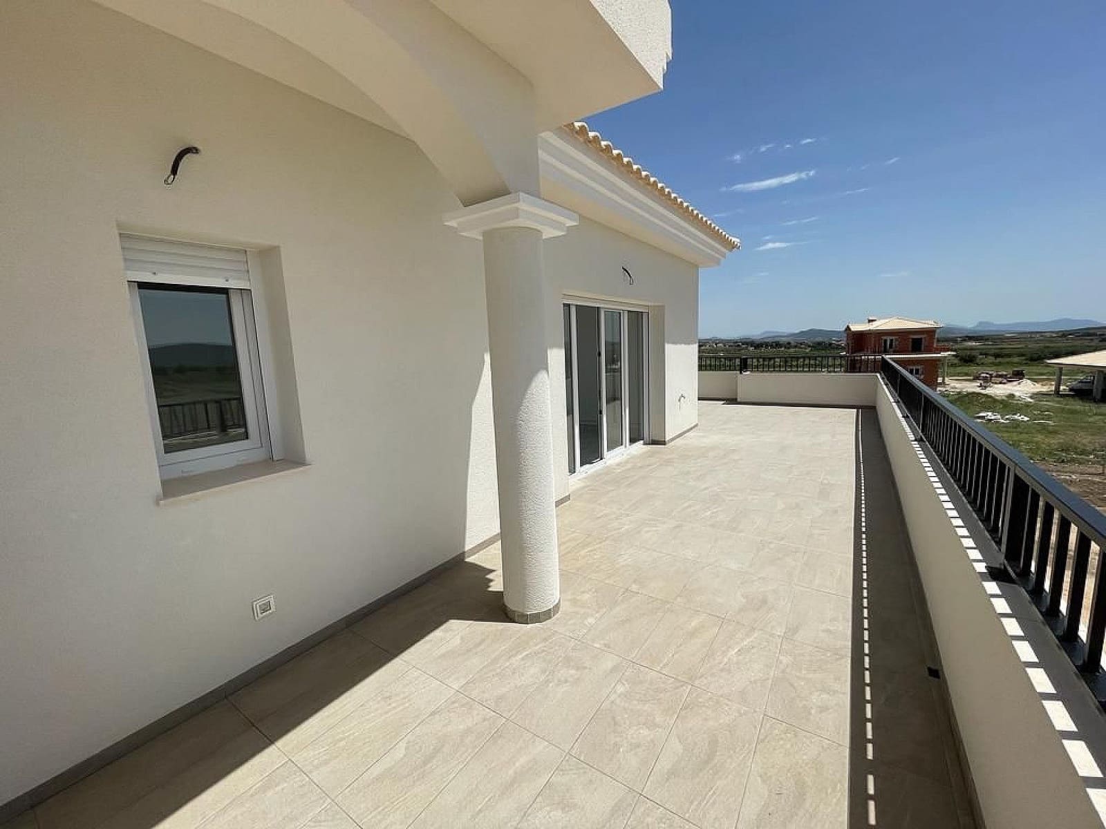 4 bedroom Villa for sale in Pinoso with pool garage - € 505,000 (Ref: 7744993)