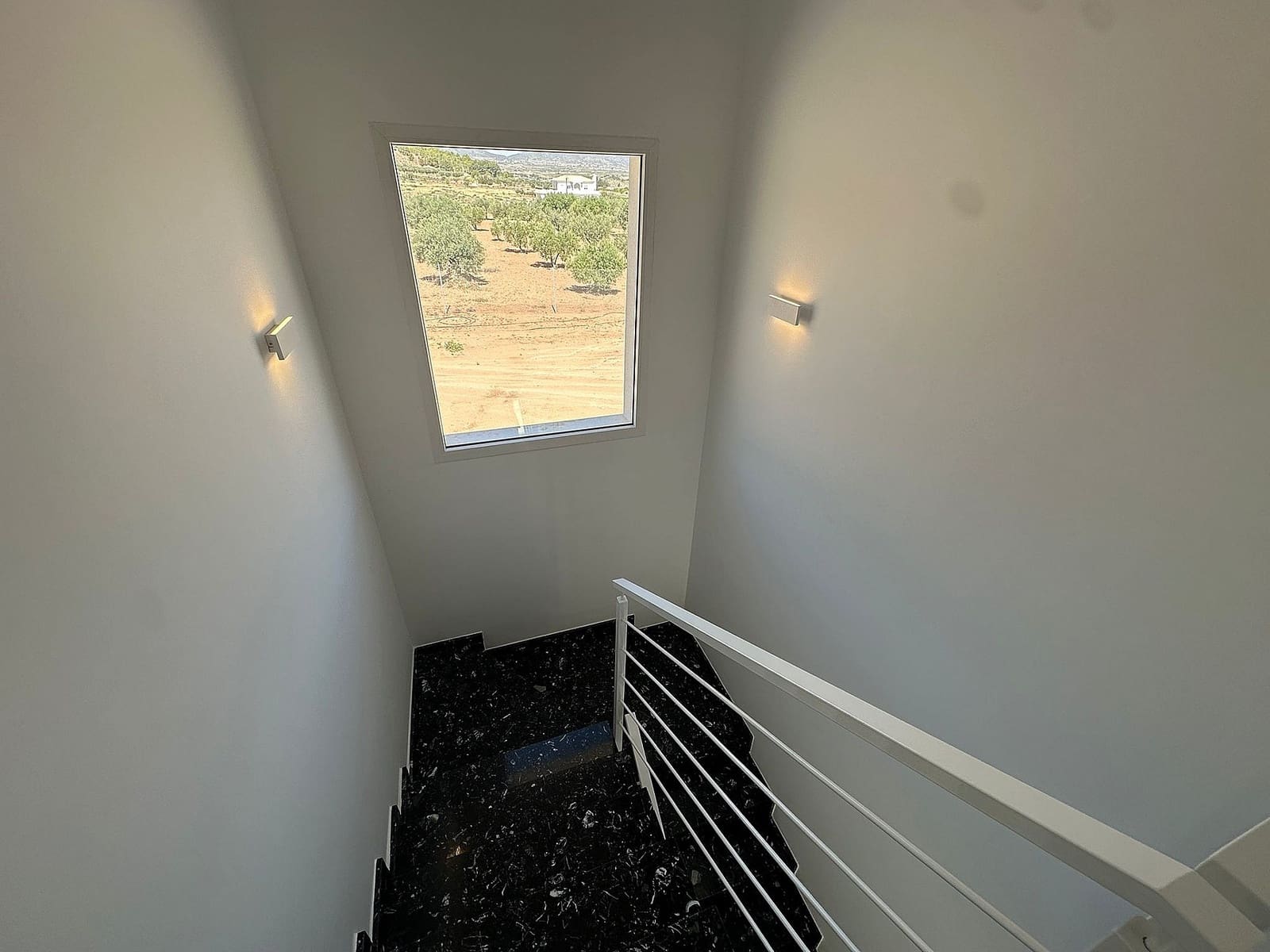 4 soverom Villa til salgs i Pinoso med svømmebasseng garasje - € 423 000 (Ref: 7744995)