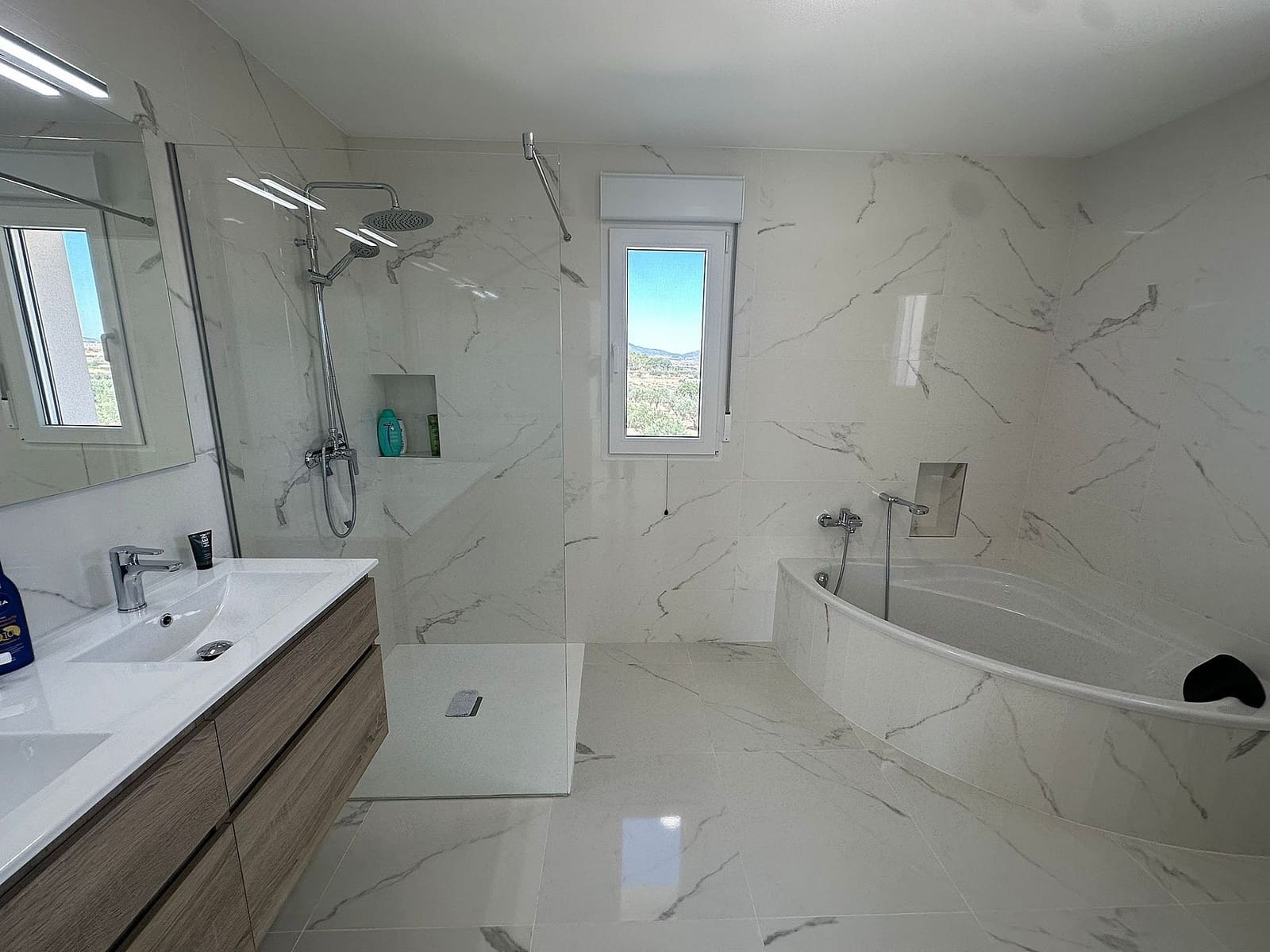 4 soverom Villa til salgs i Pinoso med svømmebasseng garasje - € 423 000 (Ref: 7744995)