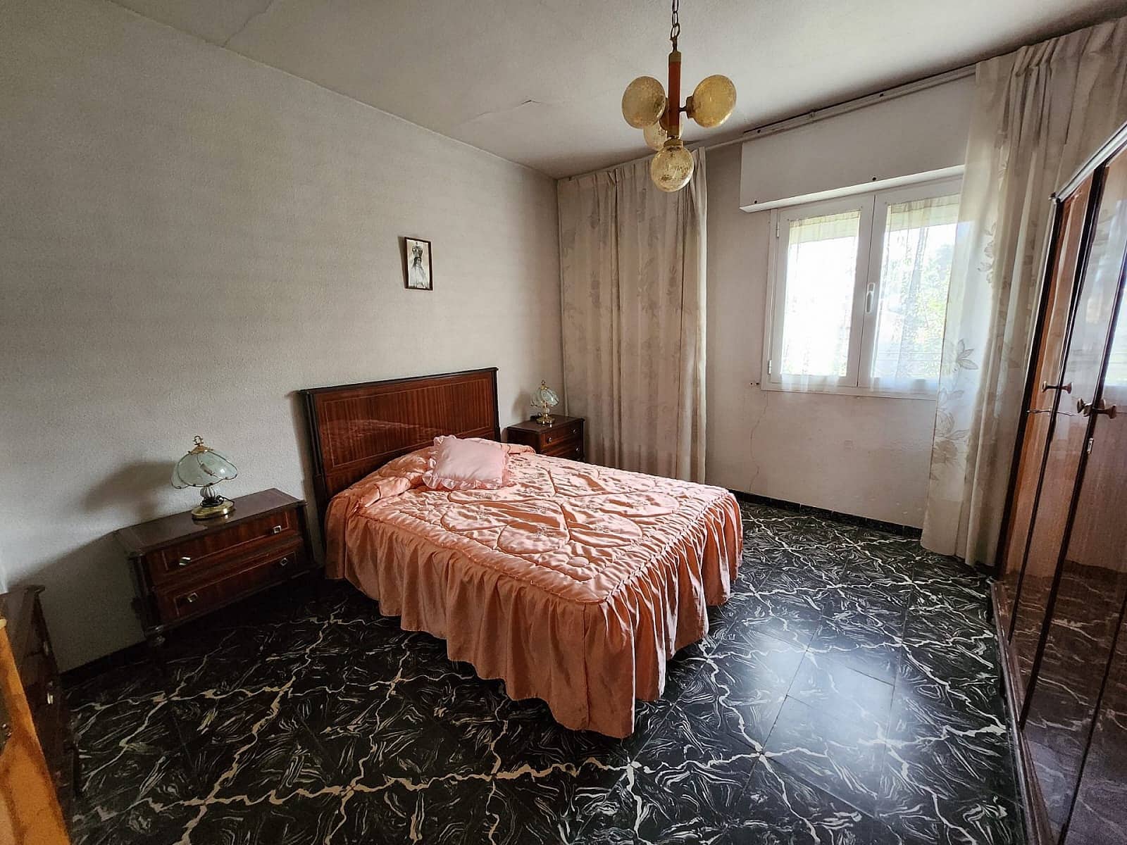 6 soverom Hus til salgs i Yecla med garasje - € 119 500 (Ref: 7856564)