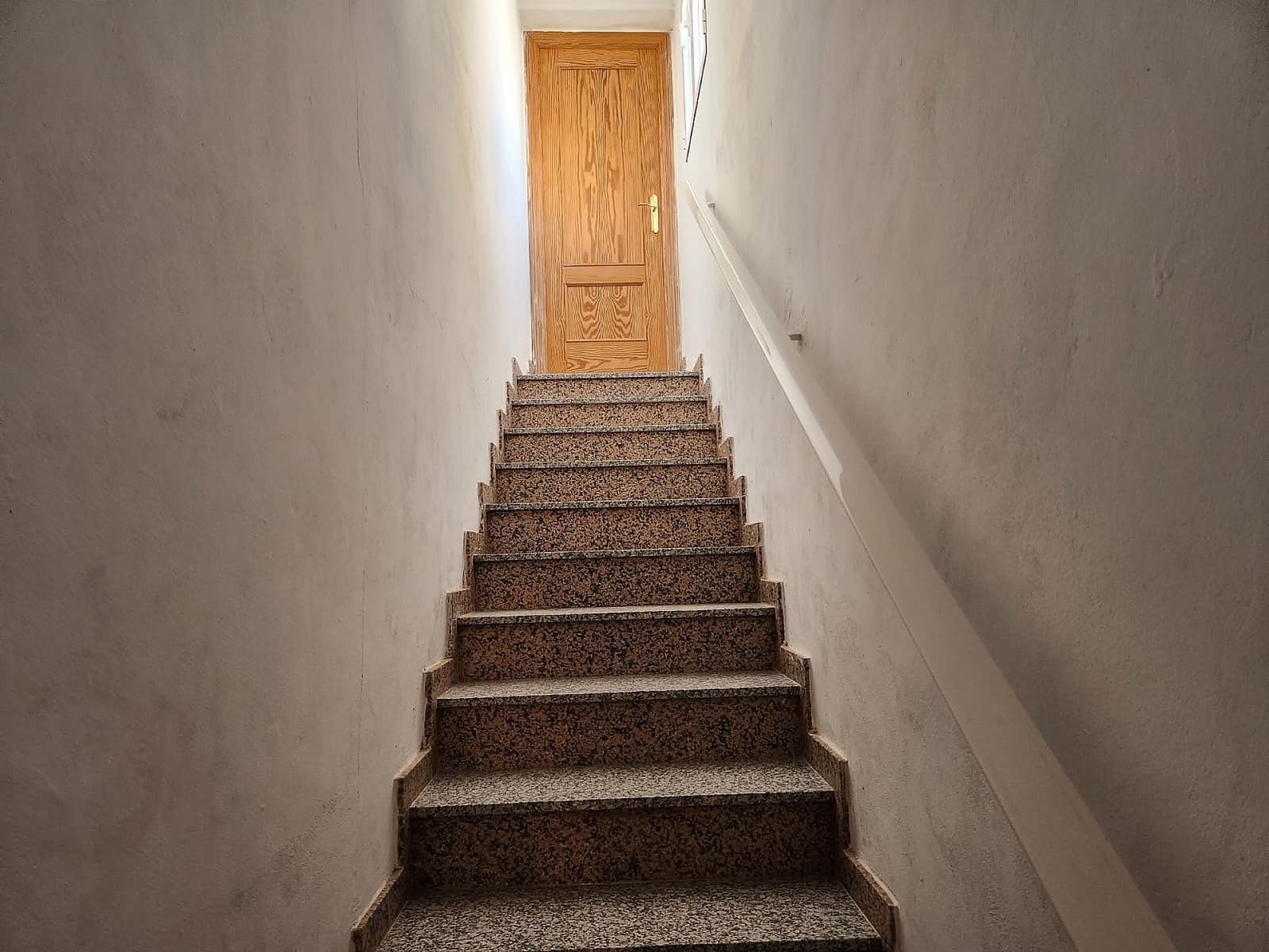 6 soverom Hus til salgs i Yecla med garasje - € 119 500 (Ref: 7856564)