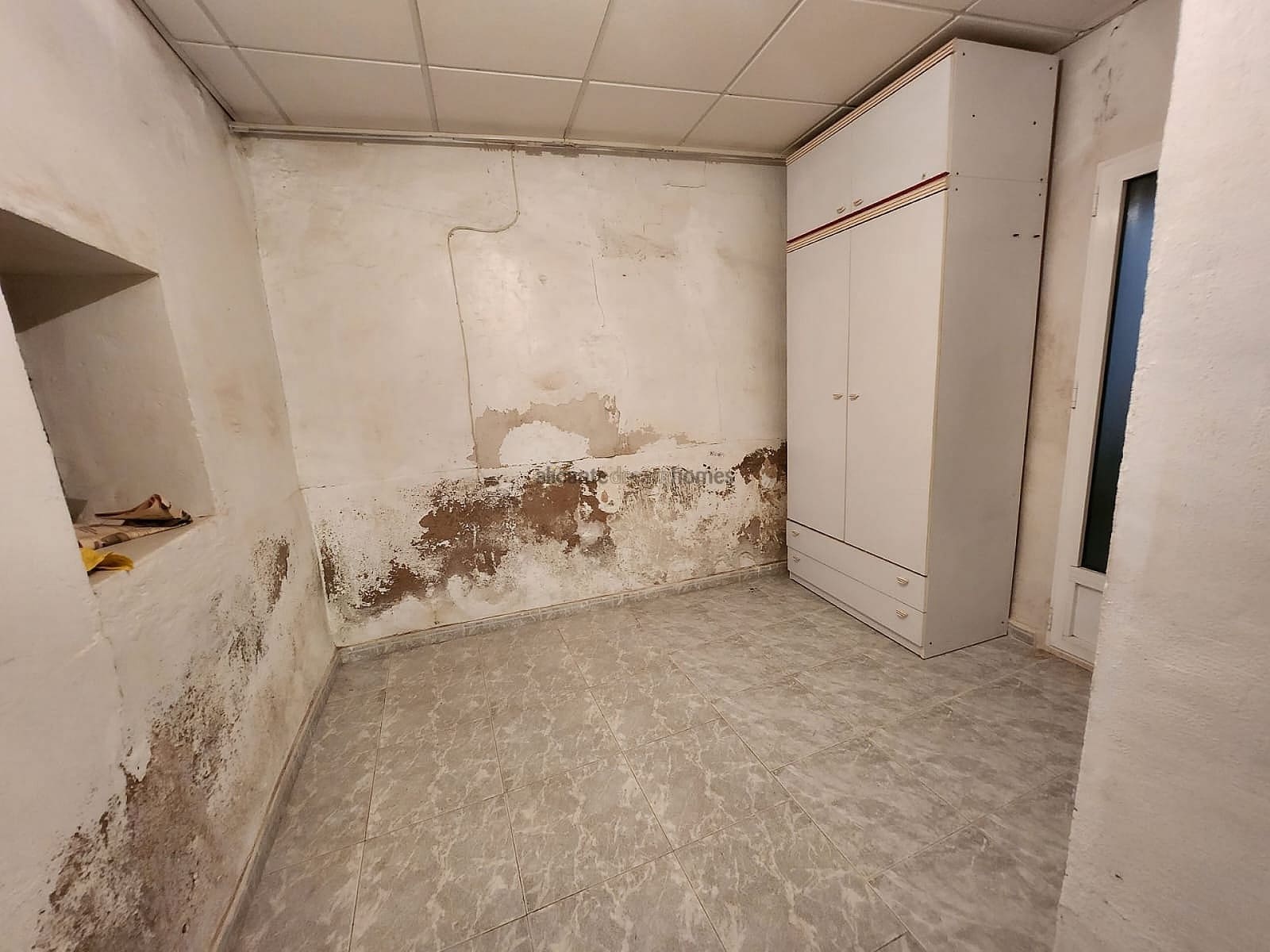 6 sovrum Hus till salu i Yecla med garage - 119 500 € (Ref: 7856564)