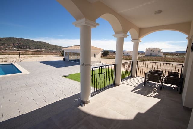 4 quarto Moradia para venda em Pinoso com piscina - 342 000 € (Ref: 7904378)