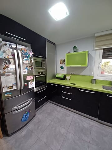 4 makuuhuone Huvila myytävänä paikassa Monóvar / Monóver mukana uima-altaan - 339 950 € (Ref: 8046061)