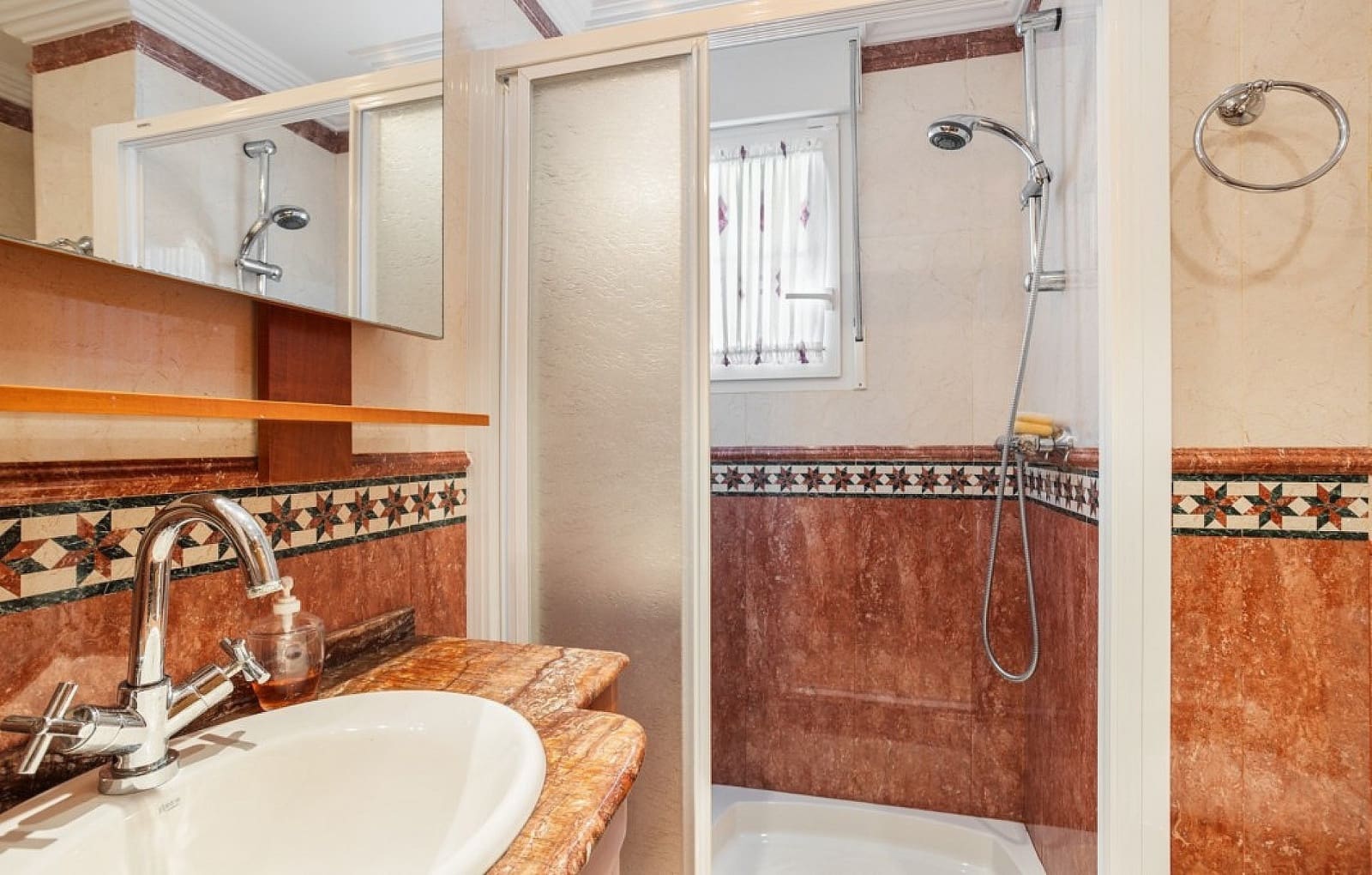 5 bedroom Villa for sale in Torrevieja with pool garage - € 995,000 (Ref: 8047722)