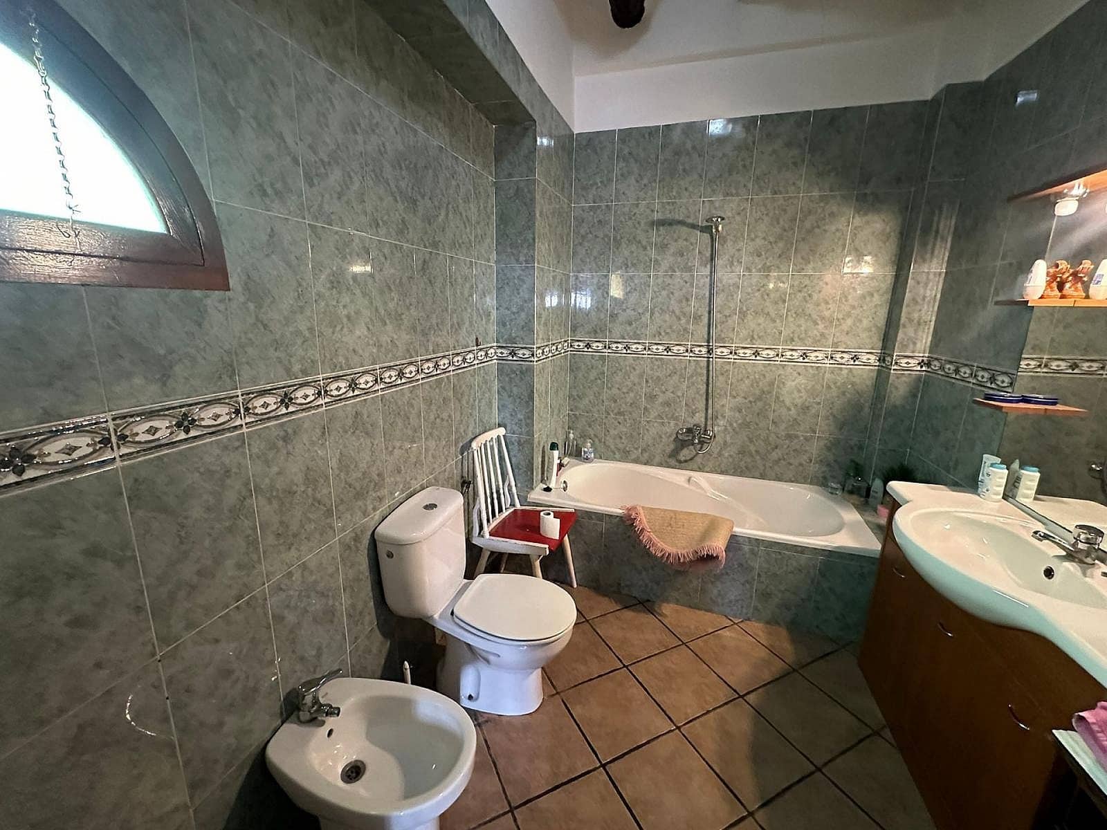 9 soveværelse Finca/Landehus til salg i Novelda med swimmingpool garage - € 399.999 (Ref: 8097150)