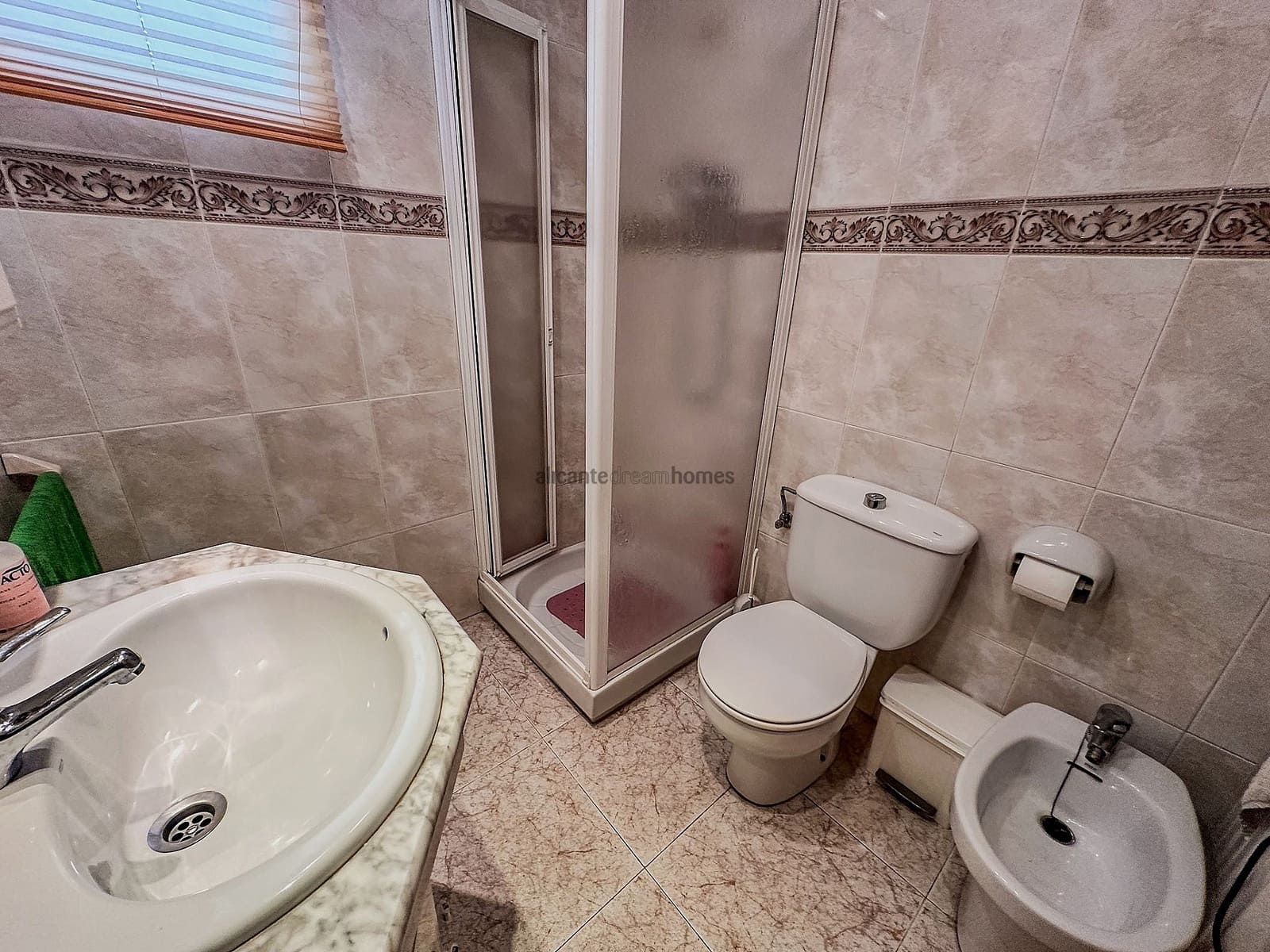 5 slaapkamer Villa te koop in Sax met zwembad garage - € 355.000 (Ref: 8113463)