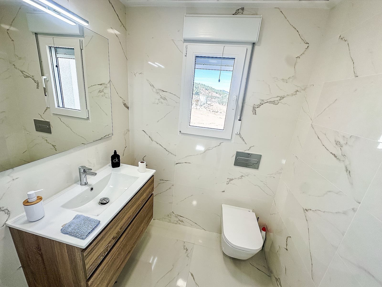 4 soveværelse Villa til salg i Pinoso med swimmingpool garage - € 423.000 (Ref: 8118765)