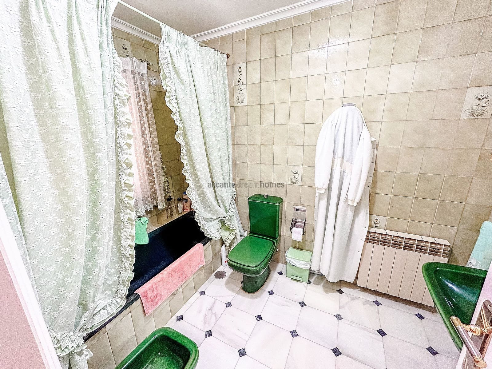 6 slaapkamer Villa te koop in Monovar / Monover met zwembad garage - € 988.000 (Ref: 8271623)