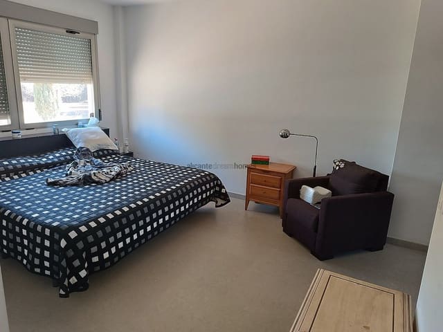 4 camera da letto Villa in vendita in Yecla con piscina garage - 348.000 € (Rif: 8296807)