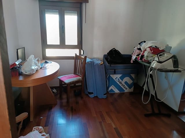 7 slaapkamer Houten huis te koop in Yecla - € 259.000 (Ref: 8296861)