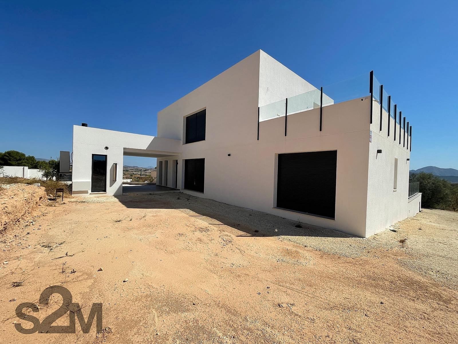 3 bedroom Villa for sale in Pinoso with pool - € 318,525 (Ref: 8316990)