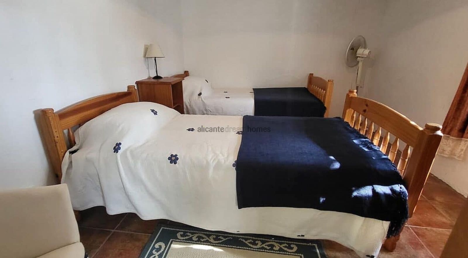 4 makuuhuone Maalaistalo myytävänä paikassa La Romana mukana uima-altaan - 199 000 € (Ref: 8321195)