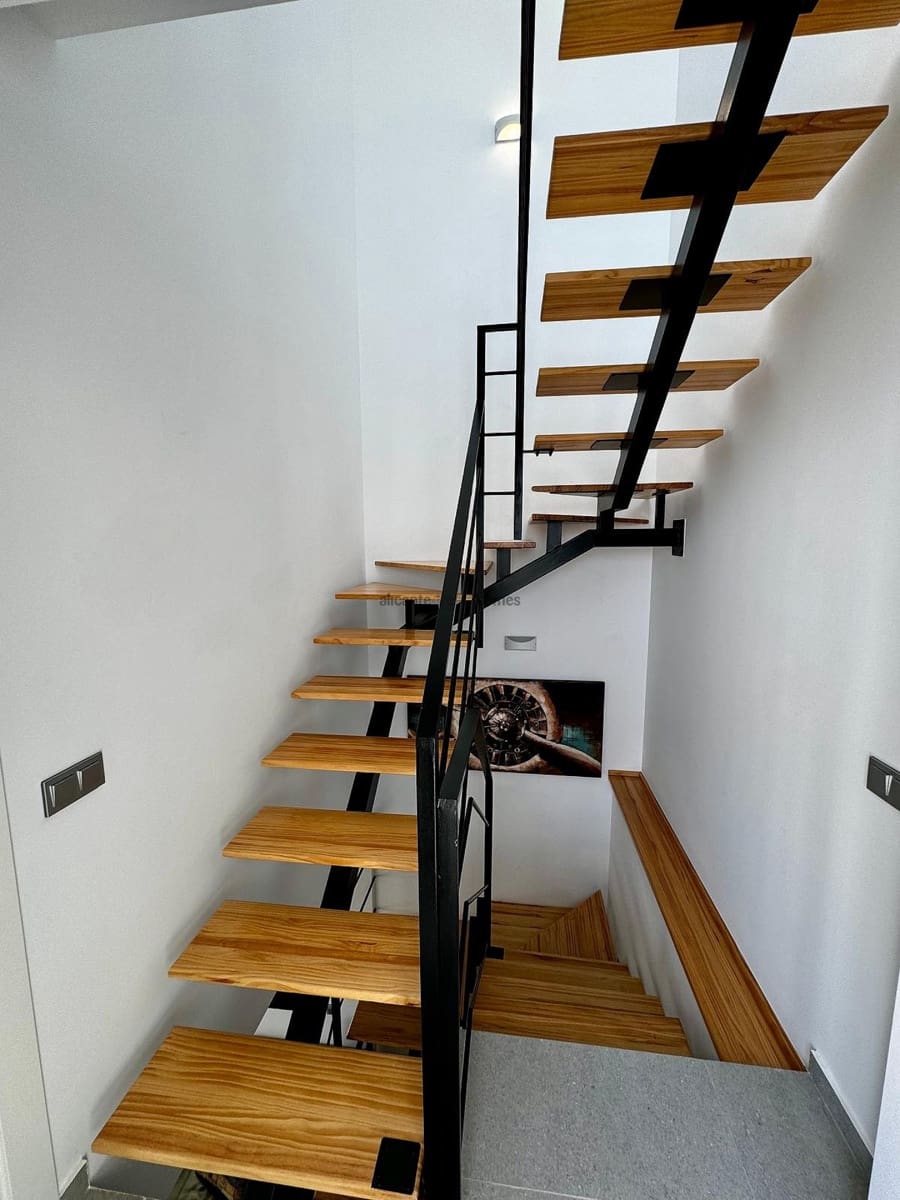 3 camera da letto Villa in vendita in Algorfa con piscina garage - 539.995 € (Rif: 8371789)